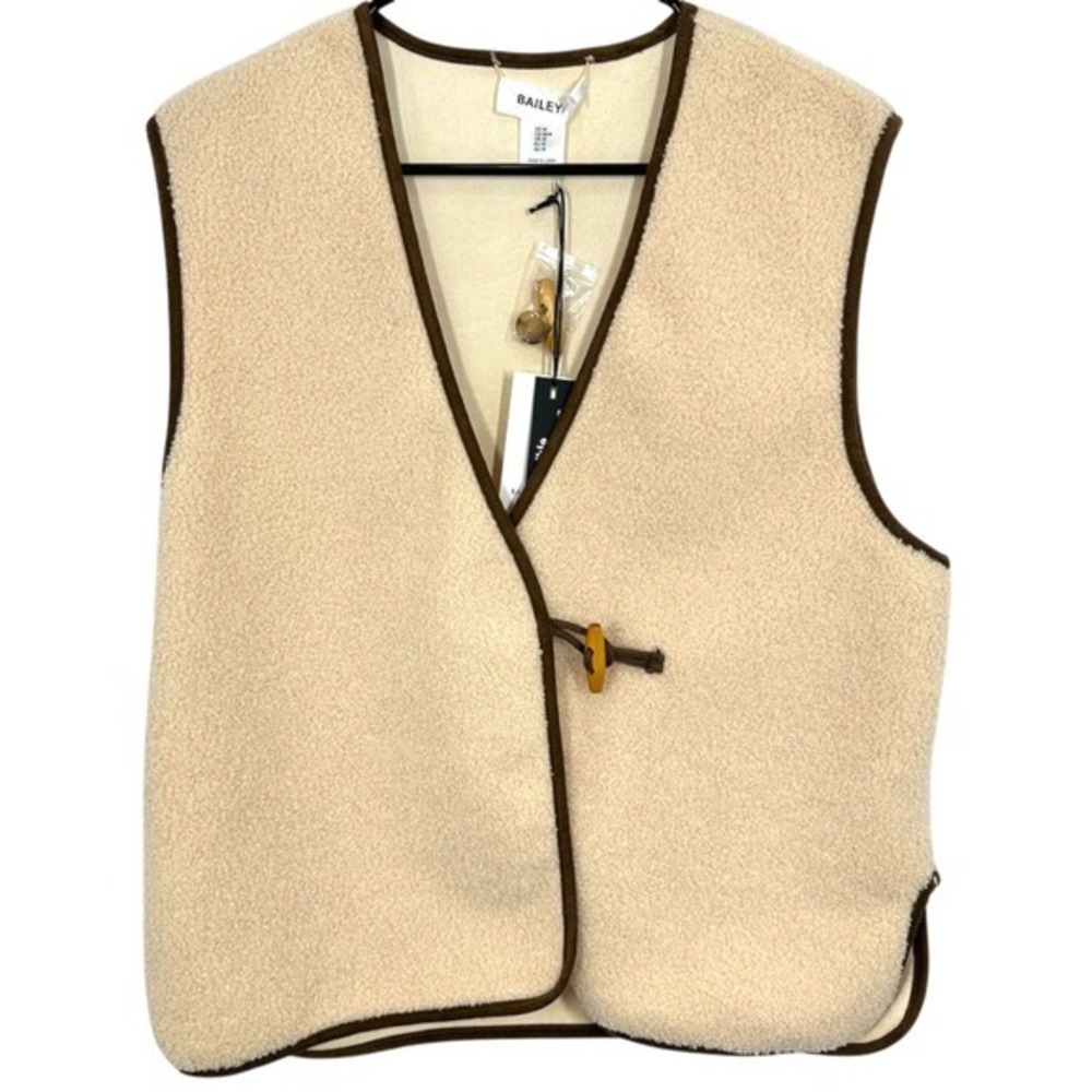 BAILEY/44 Cream Teddy Fleece Toggle Vest Women's Size M NWT Winter Apres Ski